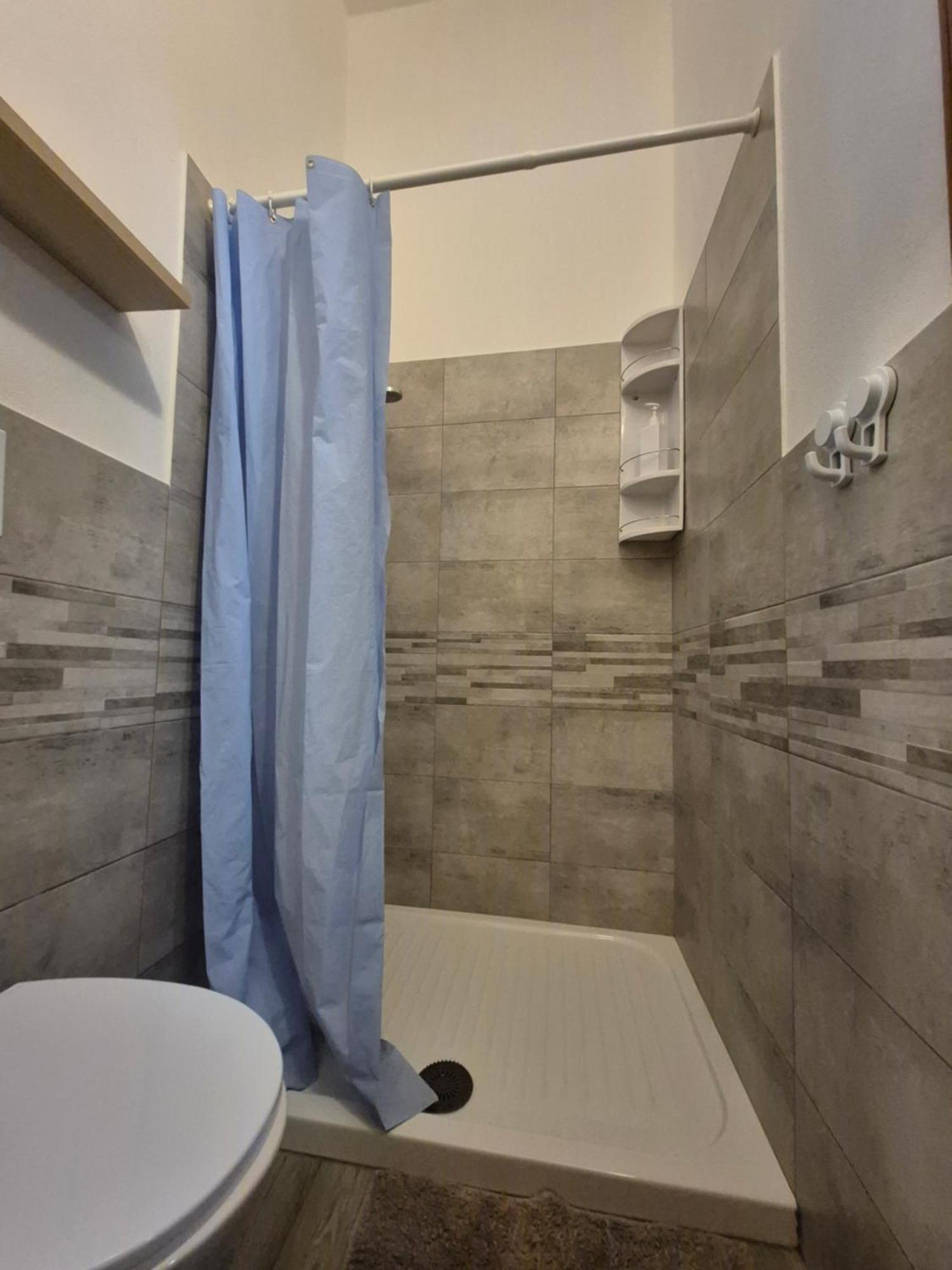 Casa Vacanza Monoboito 콰르투 산텔레나 외부 사진