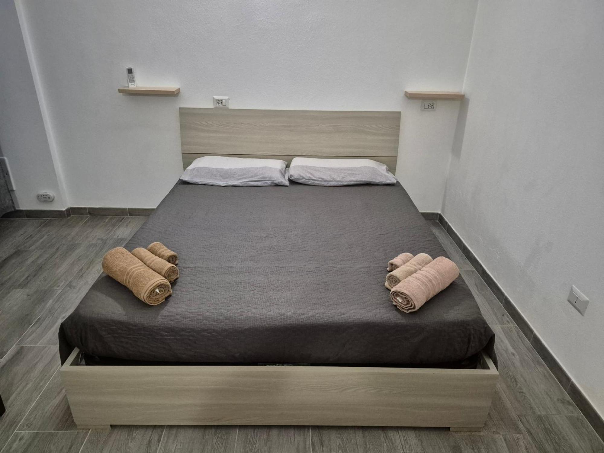 Casa Vacanza Monoboito 콰르투 산텔레나 외부 사진